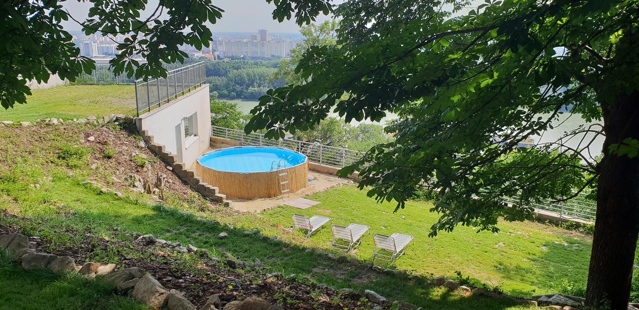 River View Residence Bratislava Luaran gambar