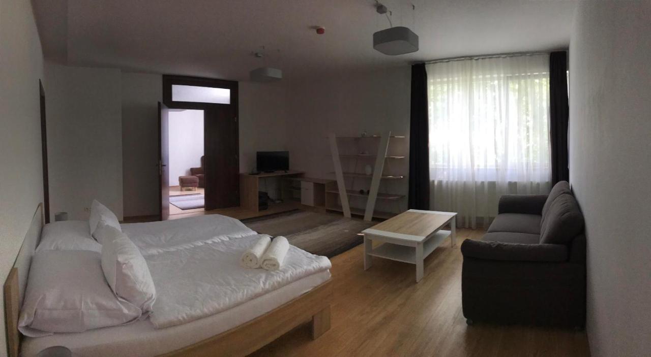 River View Residence Bratislava Luaran gambar