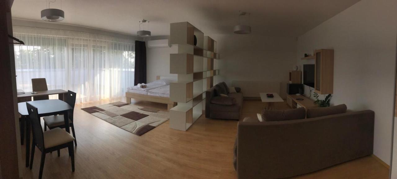 River View Residence Bratislava Luaran gambar