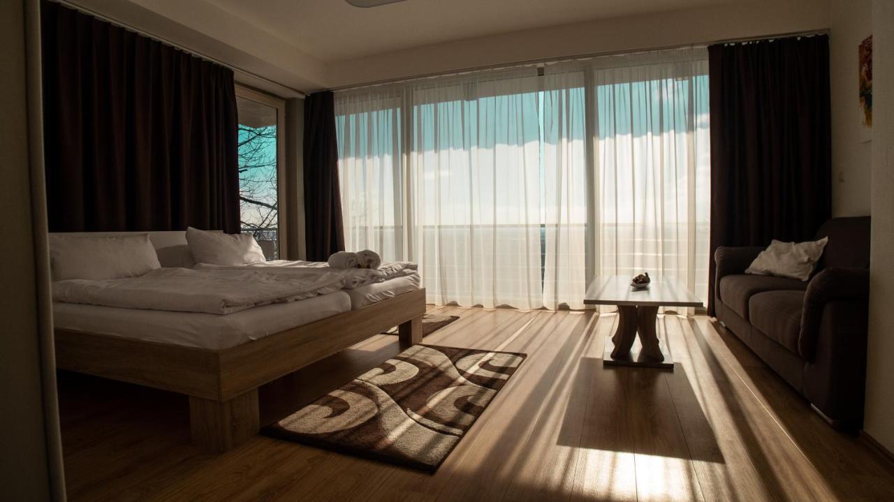 River View Residence Bratislava Luaran gambar