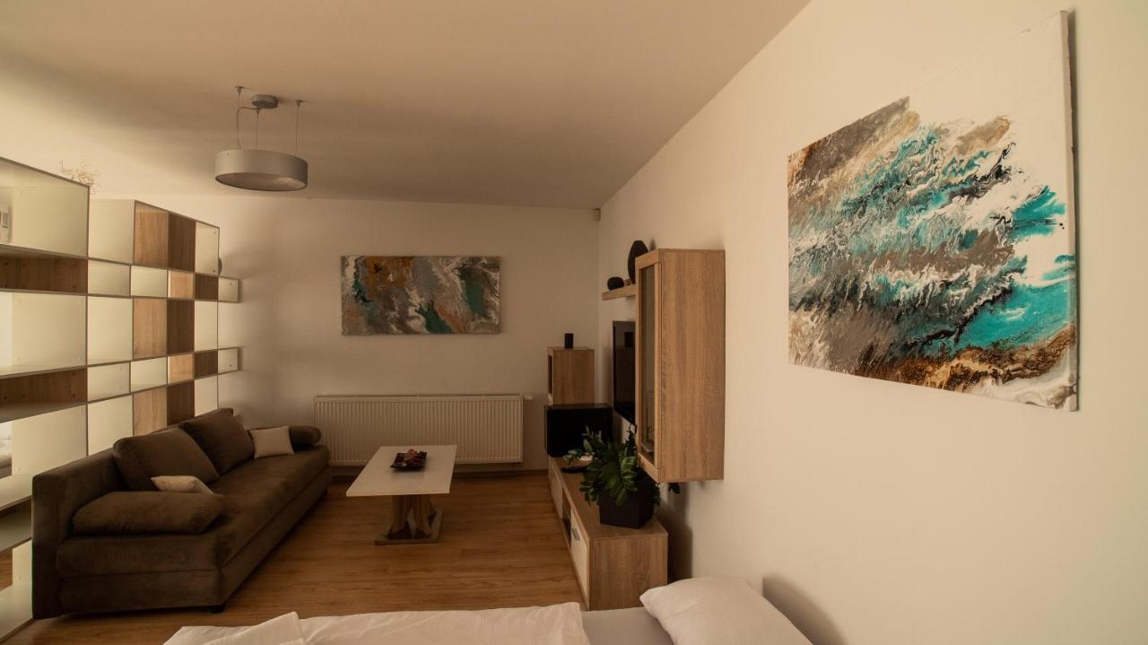 River View Residence Bratislava Luaran gambar